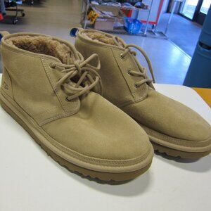 UGG S/N 3236 Neumel Men's 12 Chestnut Chukka Style Boot-NEW